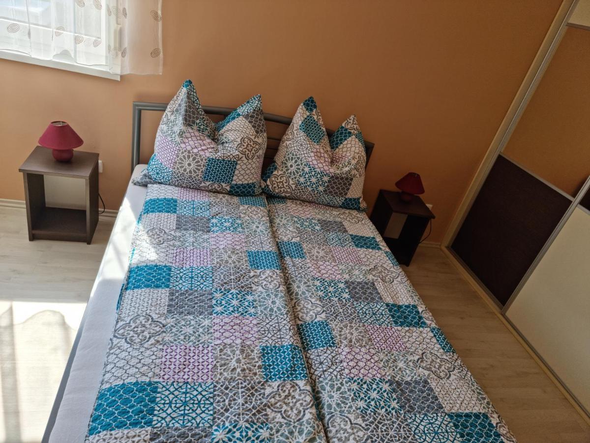 Betti Apartman Siofok Exterior photo